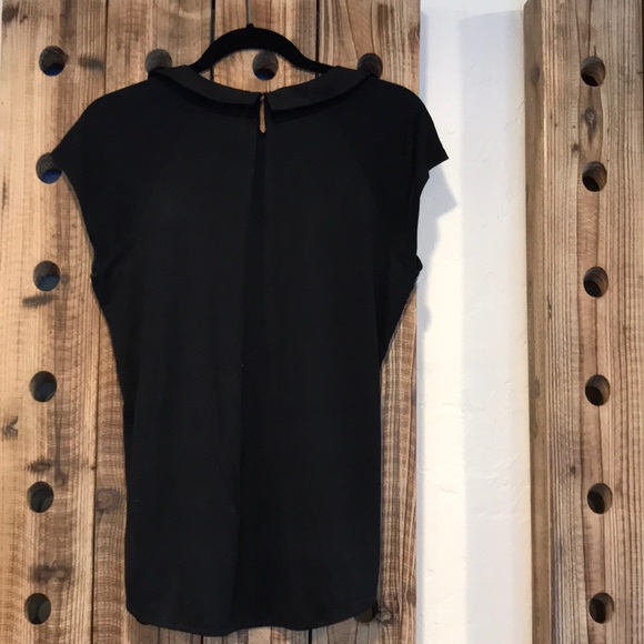 Ladies top - Picture 4 of 7